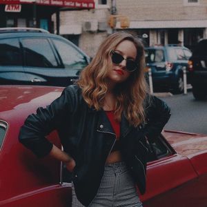 Meet your Posher, Emily